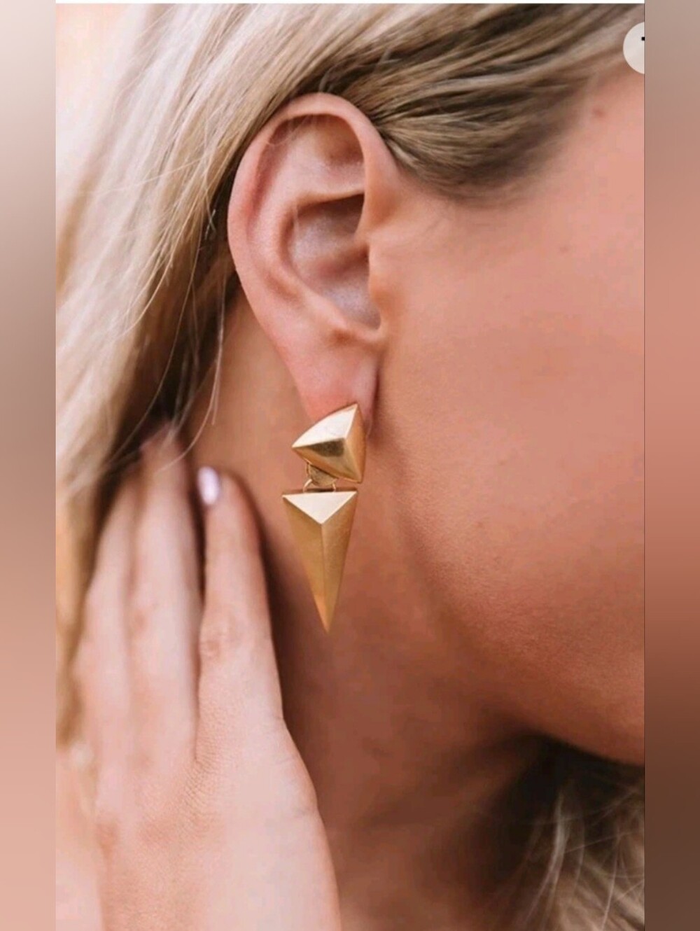 Kendra Scott Vivian Statement Earrings  Brushed Gold Finish